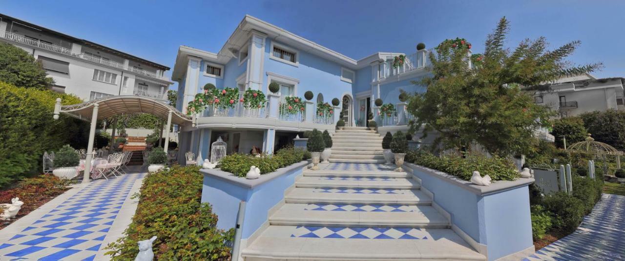 La Maison Delle Favole 데센자노델가르다 외부 사진