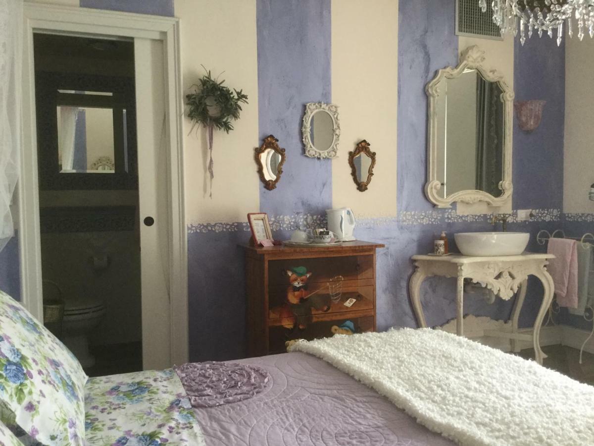 La Maison Delle Favole 데센자노델가르다 외부 사진
